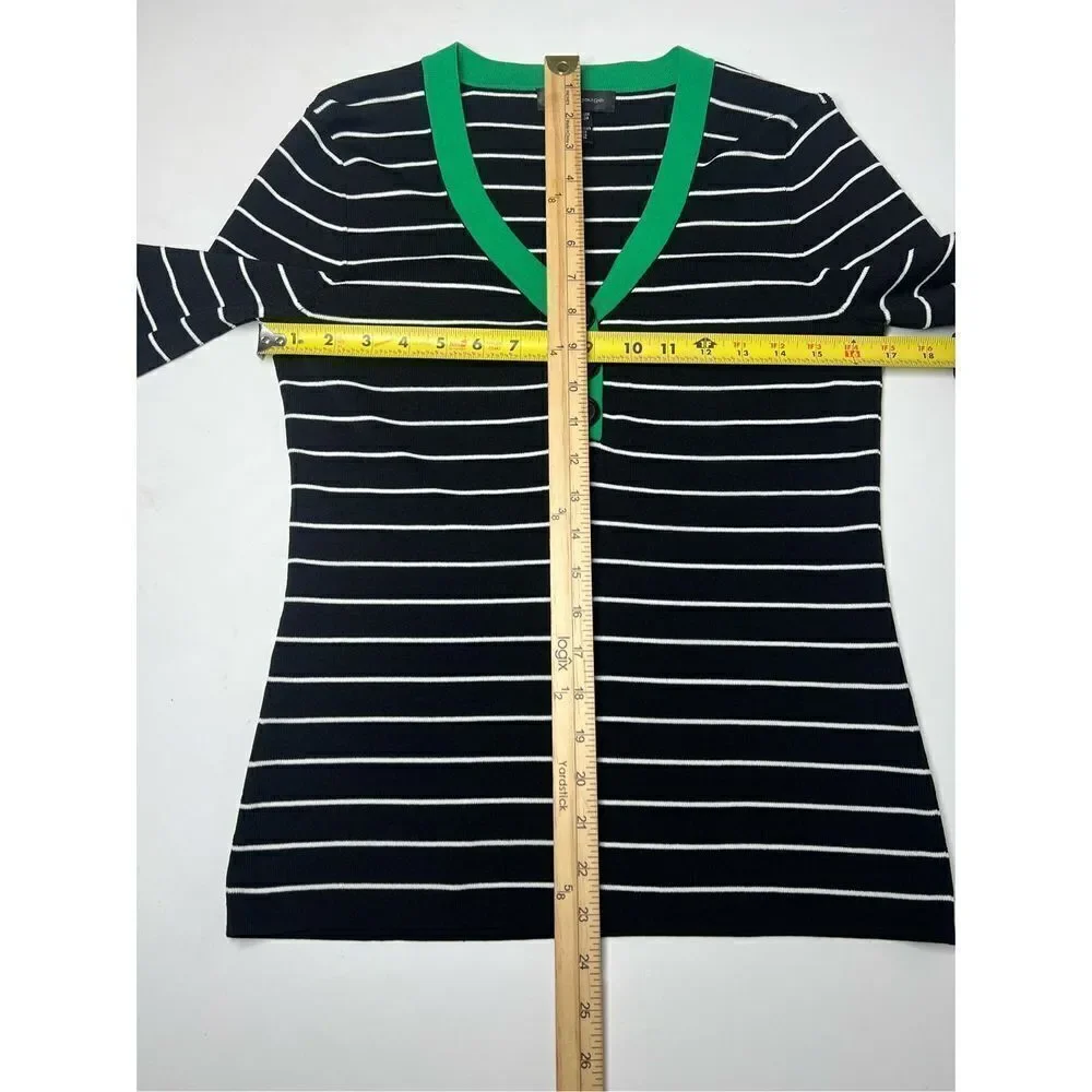Cable & Gauge Women’s Size M Black White Green Striped V-Neck Sweater